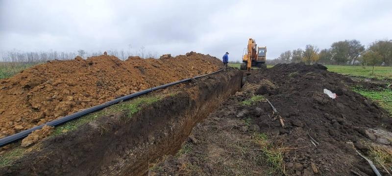 Межпоселковый водовод ремонтируют в Новоалександровском округе